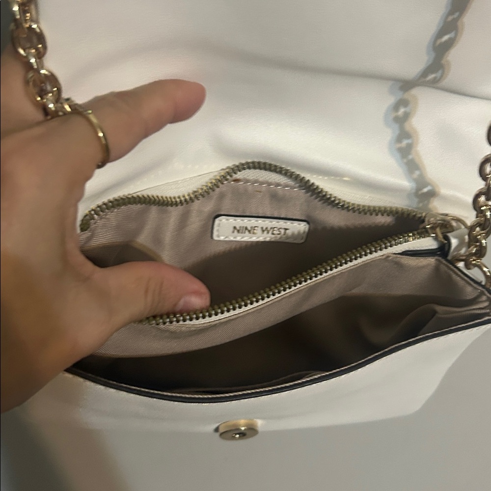 Nine West Elegant White Crossbody Bag - Picture 5 of 10
